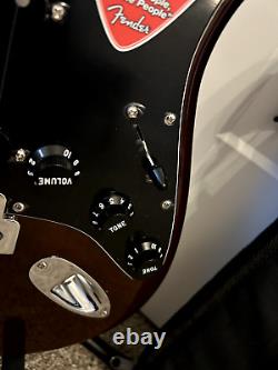 2018 AMERICAN SPECIAL STRATOCASTER US FENDER Custom Texas Special	<br/>		      <br/> Traduction en français : Stratocaster spécial américain 2018 US FENDER Custom Texas Special