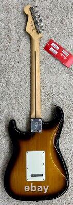 70e anniversaire Fender Player Stratocaster, Manche en érable, Sunburst 2 tons MIM