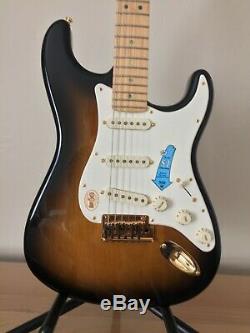 Absolument Mint 2004 Fender 50e Anniversaire Stratocaster American Deluxe