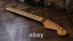 Agé Allparts Strat Neck Nitro Relic Lic. Fender Stratocaster Smo-21 S'adapte À Mjt
