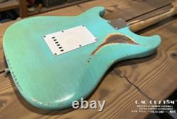 CM Custom Stratocaster des années 1950 Surf Green Heavy Relic à la Journeyman, Danocaster CM Custom Stratocaster des années 1950 Surf Green Heavy Relic à la Journeyman, Danocaster