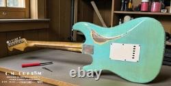 CM Custom Stratocaster des années 1950 Surf Green Heavy Relic à la Journeyman, Danocaster