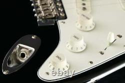 Collection FSR Fender 2024 Stratocaster traditionnelle fin des années 60 en érable noir