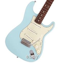 Collection Junior Fender Made in Japan Stratocaster Satin Daphne Blue Guitare Nouvelle