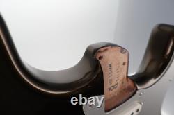 Corps Fender American Ultra II Stratocaster finition Texas Tea entièrement équipé