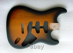 Corps Stratocaster en 2 pièces – 4,0 lb / Sunburst / Nitro satinée, spécifications Fender Strat