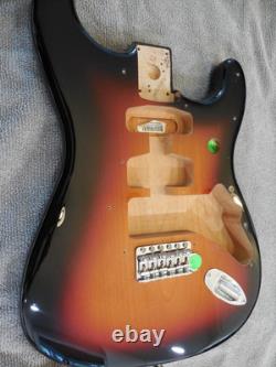 Corps de Stratocaster Fender Jimi Hendrix Artist Series Signature avec matériel, mint