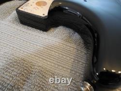 Corps de Stratocaster Fender Jimi Hendrix Artist Series Signature avec matériel, mint