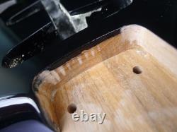 Corps de Stratocaster Hardtail Strat, 3 pcs d'aulne nord-américain noir ? 4,6 lbs