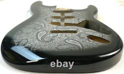 Corps de guitare Strat SSS 3 pcs en aulne nord-américain Paisley Noir/Argent ? 4,8 lbs