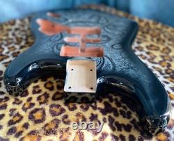 Corps de remplacement Stratocaster Paisley HSH en aulne avec cavité blindée