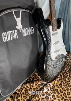 Corps de remplacement Stratocaster Paisley HSH en aulne avec cavité blindée
