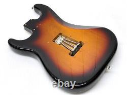 Corps en aulne Fender Player Stratocaster authentique Floyd Rose autorisé en Sunburst MIM