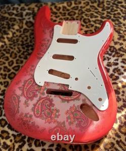 Corps en aulne blindé HSH de remplacement pour Stratocaster Paisley
