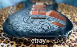 Corps en aulne blindé pour remplacement HSH de Stratocaster Paisley