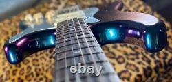Éblouissant Stratocaster SSS en corps d'aulne bleu chameleon métallisé flake 2 teal 2 violet