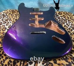 Éblouissant Stratocaster SSS en corps d'aulne bleu chameleon métallisé flake 2 teal 2 violet