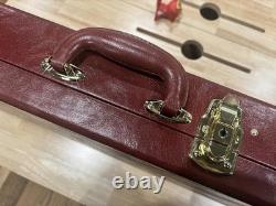 Étui rigide Fender Stratocaster/Telecaster rouge vin