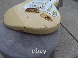 FENDER 50's STRATOCASTER CUSTOM SHOP CUNETTO BLONDE RELIC MINT with TAGS

<br/>
 
<br/>FENDER 50's STRATOCASTER CUSTOM SHOP CUNETTO BLONDE RELIC MINT avec ÉTIQUETTES