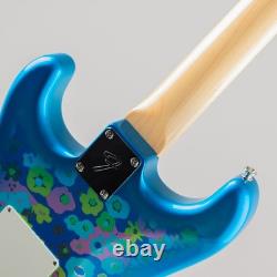 FENDER Fabriqué au Japon Stratocaster Limitée Fleur Bleue Touche en Érable NEUF FmJP