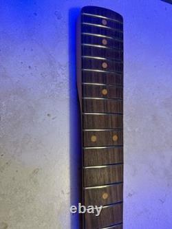 Fender AV II American Vintage 1961 Strat – Manche de Stratocaster avec touche en palissandre