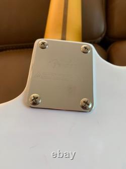 Fender Aerodyne Special Stratocaster 2023 MIJ Blanc éclatant NEUVE et étui rigide