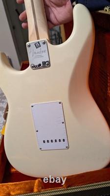 Fender American Eric Clapton Signature Stratocaster Blanc Olympique Fender American Eric Clapton Signature Stratocaster Blanc Olympique