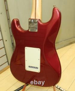 Fender American Performer Stratocaster HSS Aubergine avec touche en palissandre
