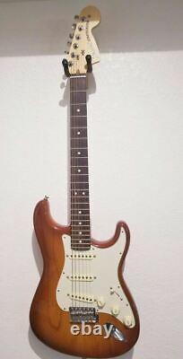 Fender American Performer Stratocaster Honeyburst Rosewood Fingerboard