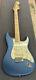 Fender American Performer Stratocaster, Lake Placid Blue Cas Non Original
