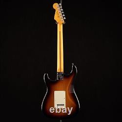 Fender American Pro II Stratocaster Anniversaire 2-Color Sunburst 727 Démo