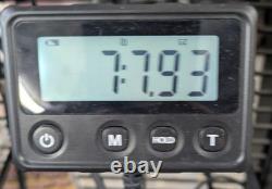 Fender American Professional Classic Stratocaster, Finition Noir Foncé avec Housse de Transport