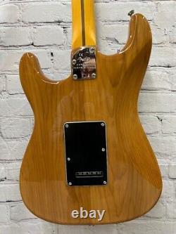 Fender American Professional II Stratocaster, Hss De Pin Rôti Avec Démonstration De Cas
