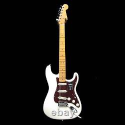 Fender American Professional II Stratocaster, Touche en Érable, Blanc Olympique