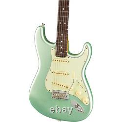 Fender American Professional II Stratocaster avec touche en palissandre, guitare Mystic Surf Green
