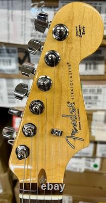 Fender American Professional II Stratocaster en blanc olympique avec démo de l'étui