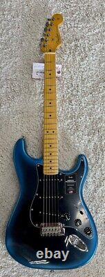 Fender American Professional II Stratocaster, finition Dark Night avec étui DEMO