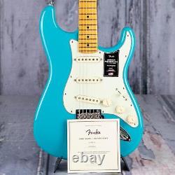 Fender American Professional II Stratocaster, modèle de démonstration en bleu de Miami