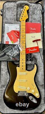 Fender American Ultra Stratocaster, Maple Fretboard, Texas Tea Finish Demo