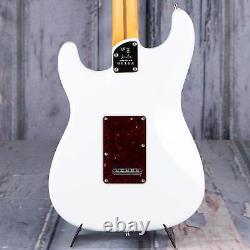Fender American Ultra Stratocaster, Touche en Palissandre, Perle Arctique