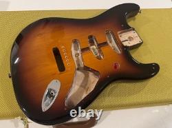 Fender Classic 50s Stratocaster 2017 2 Tons Sunburst Corps en Aulne 3 lbs 11 oz