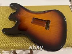 Fender Classic 50s Stratocaster 2017 2 Tons Sunburst Corps en Aulne 3 lbs 11 oz