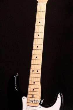 Fender / Collection FSR 2024 Stratocaster Traditionnelle fin des années 60 fabriquée au Japon BLK