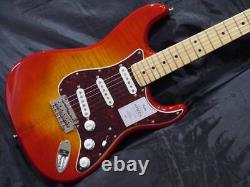 Fender Collection Hybrid II Stratocaster Érable Fingerboard Flamme Coucher de Soleil Orange