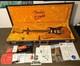 Fender Coma Stratocaster Hss Nwt Avec &eacute;tui Et Tous Les Accessoires, &eacute;tat Neuf Impeccable