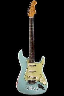 Fender Custom Shop 1960 Stratocaster Relic Lourd Sonic Bleu Sur Fiesta Red