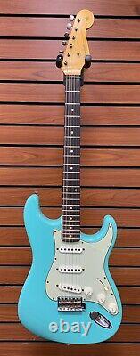 Fender Custom Shop 63 Stratocaster Journeyman Relic In Sea Foam Green