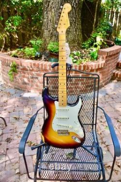 Fender Custom Shop Édition Limitée Fat 50s Stratocaster Relic 2-Color Sunburst