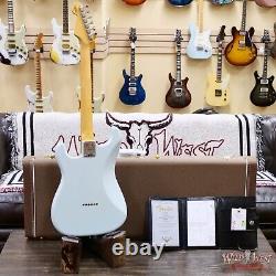 Fender Custom Shop Limited 1959 Stratocaster Hardtail avec touche en palissandre bleu sonic
