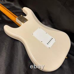 Fender Éd. limitée Vintera III Stratocaster fin des années 50 blanc blond avec housse deluxe